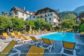 the best hotels on the lake in annecy
