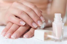 8 tips for nail whitening at home