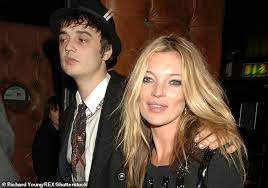 Arriving at the end of the supermodel era. Bizarre Portrait Pete Doherty Drew Of Himself And Kate Moss Using His Own Blood On Sale For 5 000 Daily Mail Online
