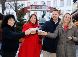 neben dem mainzer weihnachtsmarkt haben