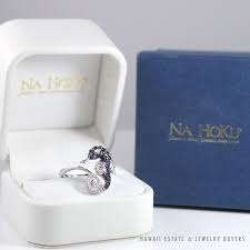 diamond 14k white gold seahorse ring