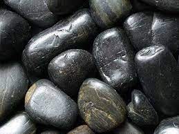 Polished Black Pebbles 30 50mm 20kg Bag