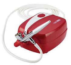 Complete with an electric spray gun. Best Cake Decorating Airbrush Kits Buyer S Guide And Reviews