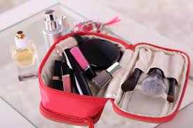 9 must have makeup tool kit essentials