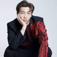 Rm trägt ein outfit in . Bts Leader Rm Pens Emotional Letter For Fans Army Says Lucky To Have Kim Namjoon