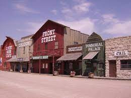 the best small towns in nebraska to