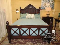Tommy Bahama For Lexington Queen Bed