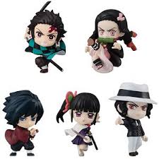 To take care of his younger siblings and his parents, he does a lot of work and even in deep winter he goes out of the woods into town to sell coal. Demon Slayer Kimetsu No Yaiba Adverge Motion 3 Set Of 10 Shokugan Hobbysearch Pvc Figure Store