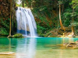 nature falls pool with turquoise green