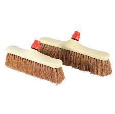 floor cleaning brush with coconut