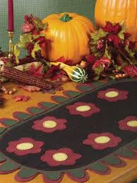 penny rug posy table runner quilting