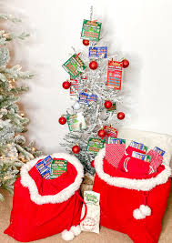 Take a piece of wax paper or transparent film and place it over the drawing. Nj Lottery Tickets Make A Great Gift Make Your Own Diy Money Tree