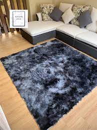 soft luxurious faux fur rug carpet for