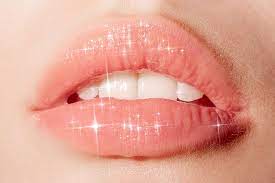 7 ways to deal with dry chapped lips