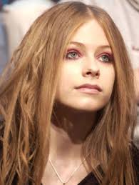 I love it, especially the way you make the higlights in the hair. Avril Lavigne Beauty Looks Avril Lavigne Through The Years