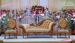 The mentore sofa is designed to add character to every living area, perfectly expressing the quality and innovation of natuzzi italia. Muslim Wedding Italian Sofa With Matching Chairs Mandap Exporters
