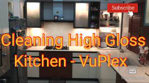clean high gloss kitchen clean