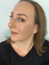makeup tutorial for women over 40