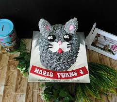 Jue ab 45 views1 year ago. Pak Atan Ada Kucing Nama Dia Madam Aqilah Cake House Facebook