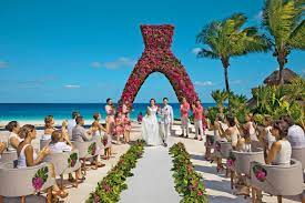 By nathanial mcglynn 18 feb, 2021 post a comment instreamset:resort wedding. Weddings At Dreams Riviera Cancun Resort Spa