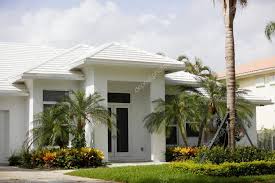 luxury homes in south florida stock