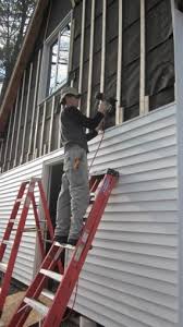can vinyl siding be applied over