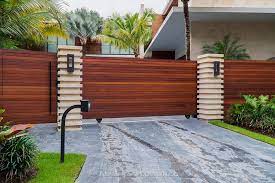 best wood for a horizontal fence