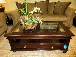 Haverty S Glass Top Coffee Table At The