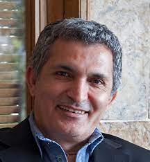 Erdoğan ÇINAR - ALEVİLİĞİN EN ESKİ BELGESİ: GUDEA SİLİNDİRİ Alevi mürşitleri Aleviliğin başlangıcını anlatırlarken: 'Ayin-i Cem ilk ne zaman ve nerede yürütülmüşse Alevilik de o zamanda ve o mekanda başlamıştır' derler.Bu mürşit