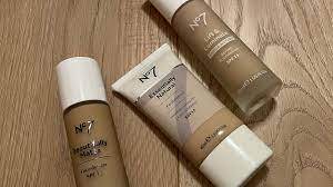 no7 foundation reviewed by a make up