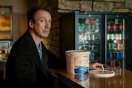 Who Plays John Dee in 'The Sandman'? David Thewlis Gives Great ...