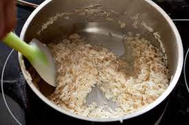 We recommend a minimum of 1 cup of dry rice directly in the inner pot. How To Cook Rice In A Pot Howto Techno