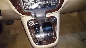 How To Replace The Gear Shifter Light On A 2001 Toyota Highlander