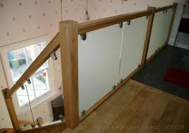 Glass Barading Oak Handrail With