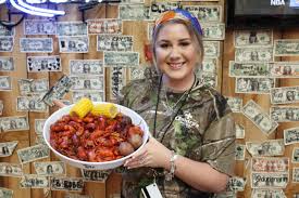 Blue crabs, crab boil, bay leaves, spice mix, canola oil, large shrimp and 11 more easy seafood boil fit foodie finds fresh lemon, large garlic cloves, canned diced tomatoes, lobster tails and 38 more Houston Crawfish Season How To Eat Crawfish Recipes Restaurants