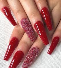 Dark red acrylic nails are not for the faint of heart — so don't be afraid. 19 Nail Acrylic Red Gold Red Christmas Nails Red Acrylic Nails Red Nail Art Designs