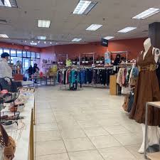 womens clothing consignment s