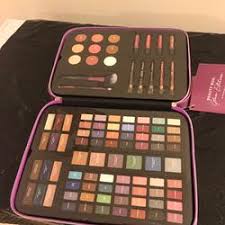 ulta beauty 94 pieses makeup kit for