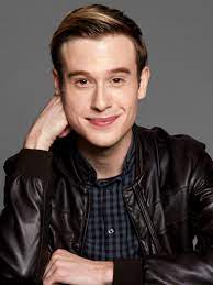 Hollywood Medium Tyler Henry Coming Out Gay Rancho Mirage Show