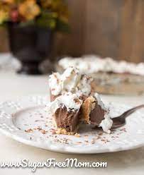 Made with crushed oreo cookies, there's terrific texture contrast place cornflour, sugar and salt in a medium saucepan. Sugar Free Keto Chocolate Cream Pie Low Carb Nut Free Gluten Free