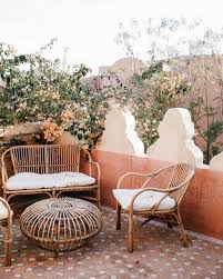 25 Chic Modern Outdoor Furniture Ideas