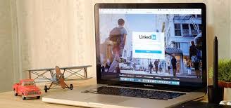 How To Easily Upload Download Your Resume On Linkedin