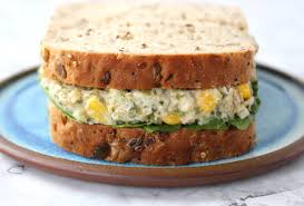 pea tuna salad sandwich vegan