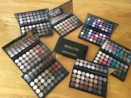 32 shade eyeshadow palette collection