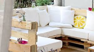 meuble de jardin en palette de bois