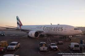 airplane art emirates boeing 777