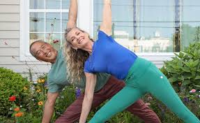 200hr yoga teacher training fall 2023