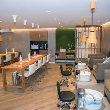 nail salons near canary wharf