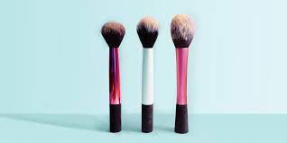 6 best foundation brushes according to