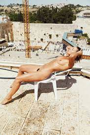 Nude israel